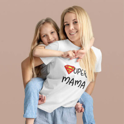 Majica s natpisom: Super mama
